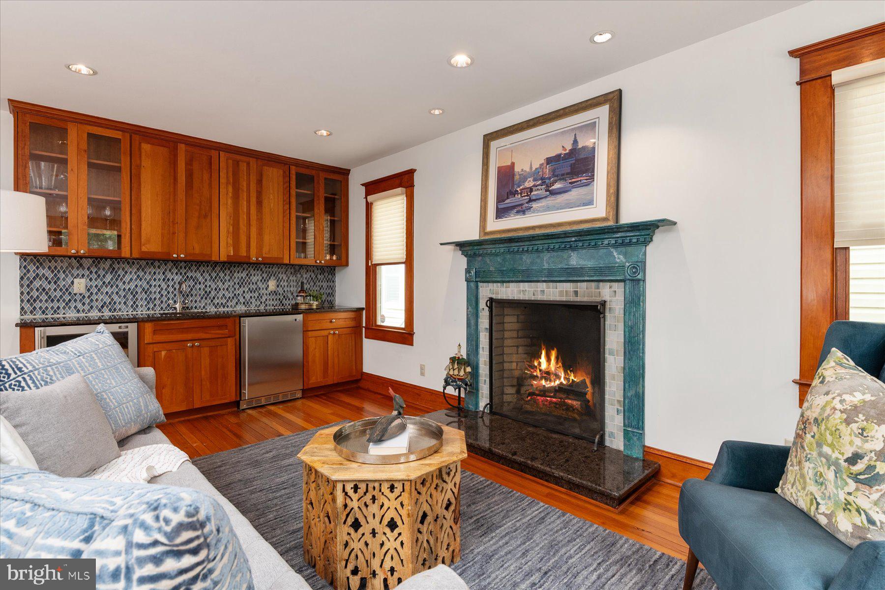 EASTPORT - Residential