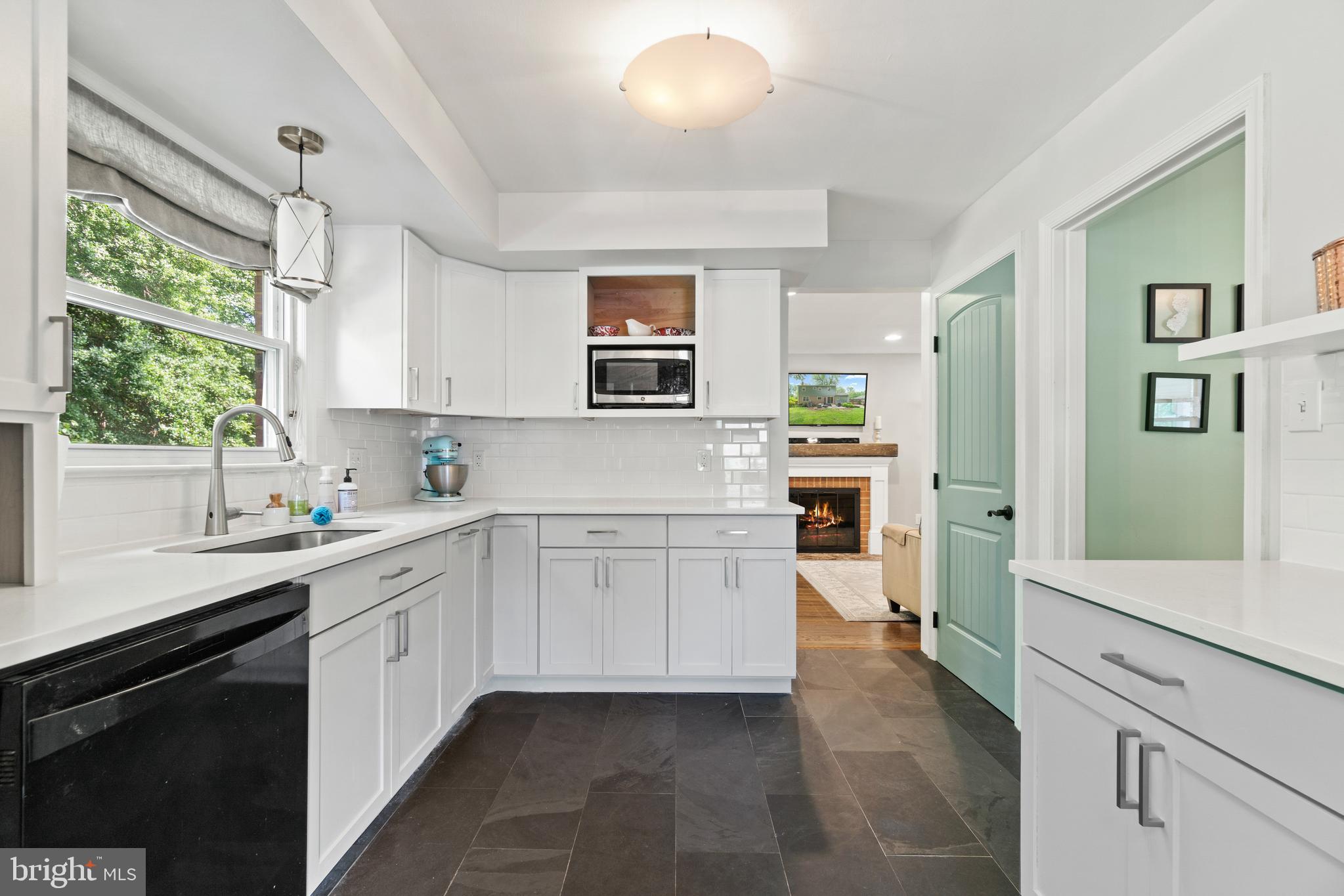 ORANGE HUNT ESTATES - Residential