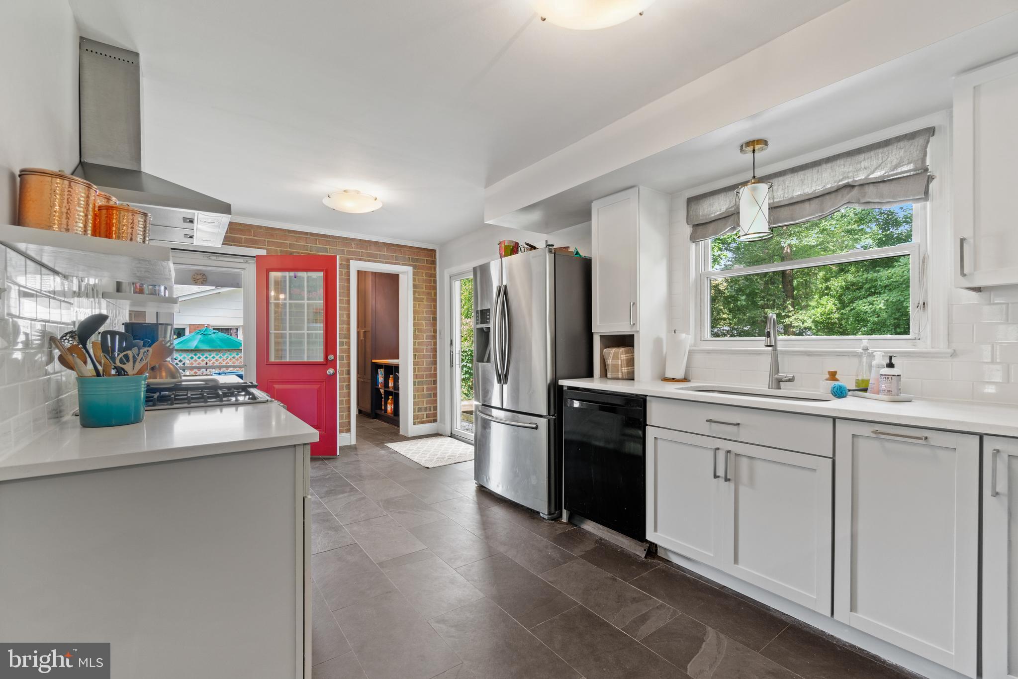 ORANGE HUNT ESTATES - Residential