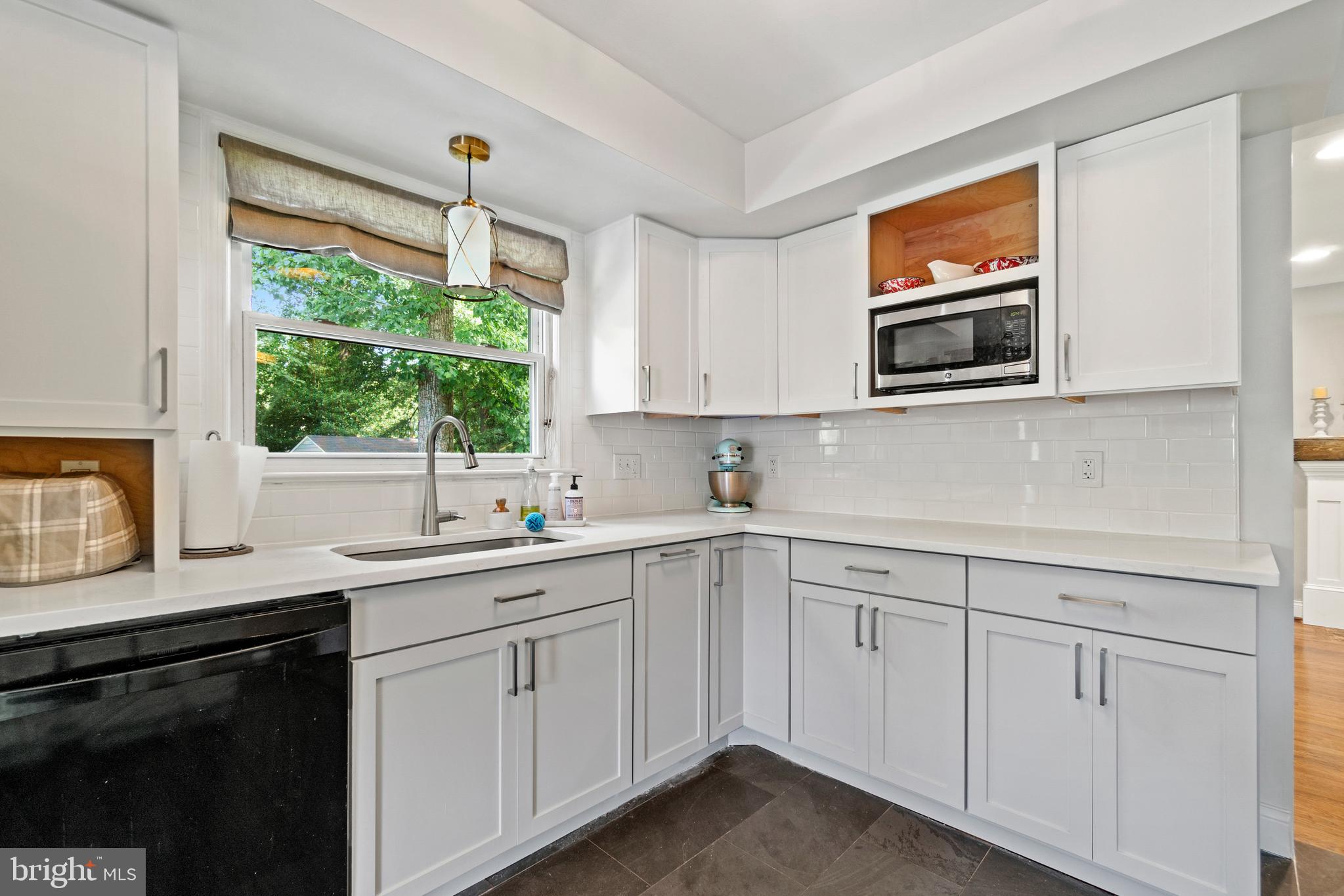 ORANGE HUNT ESTATES - Residential