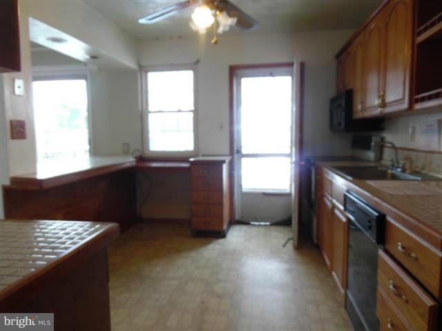 HARFORD SQUARE - Residential