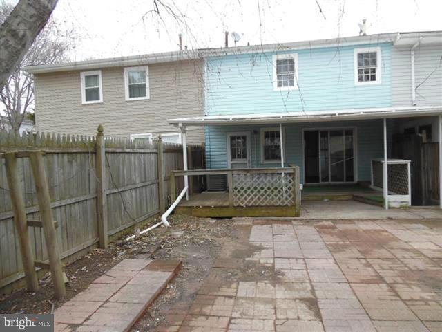 HARFORD SQUARE - Residential