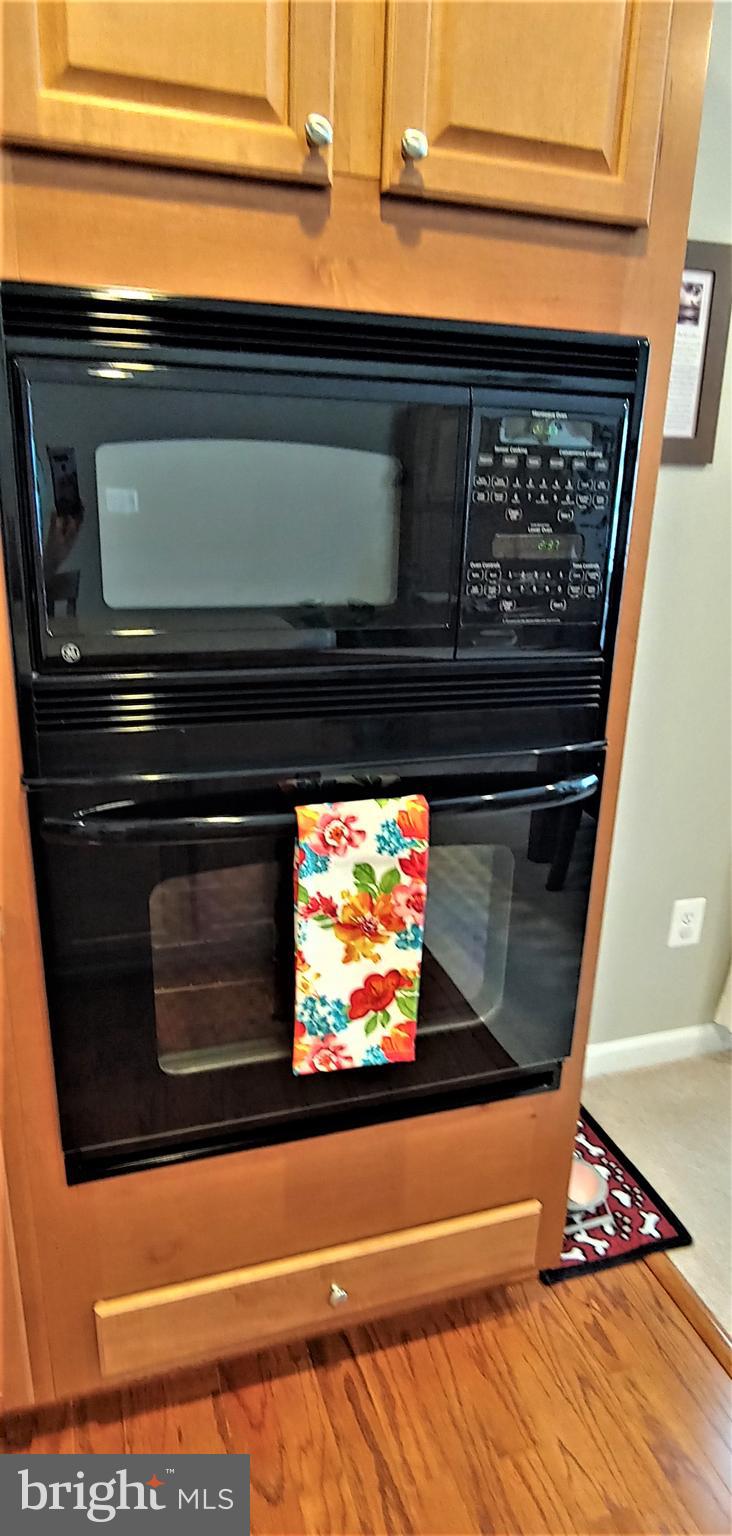 VIRGINIA HERITAGE AT LEE'S PARK - Residential