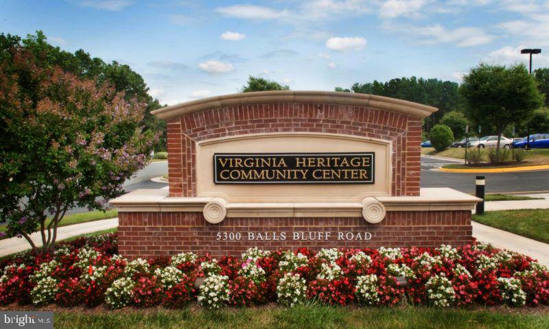 VIRGINIA HERITAGE AT LEE'S PARK - Residential