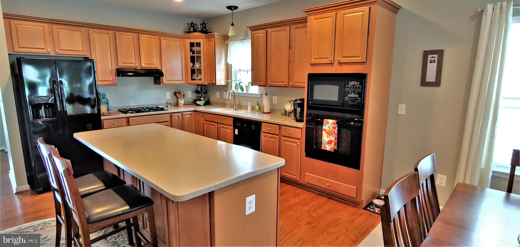 VIRGINIA HERITAGE AT LEE'S PARK - Residential