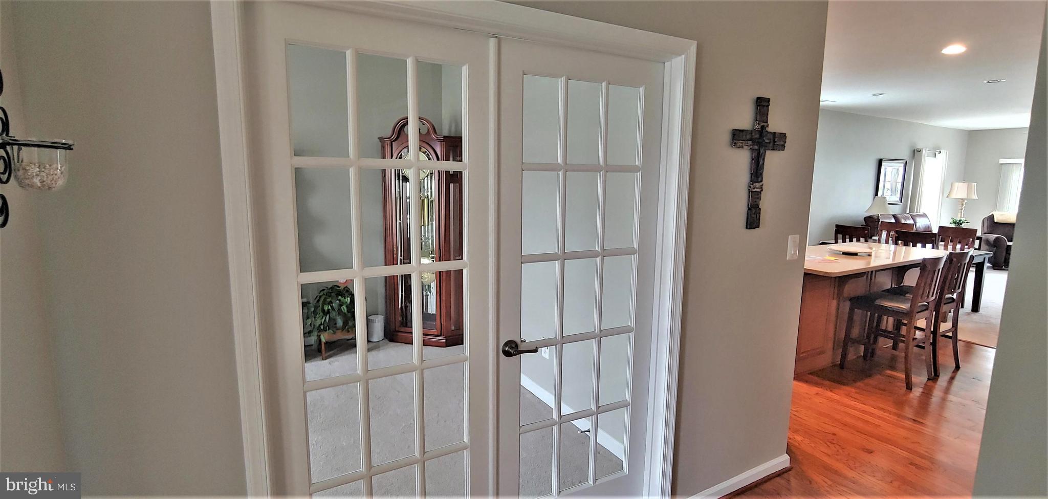 VIRGINIA HERITAGE AT LEE'S PARK - Residential