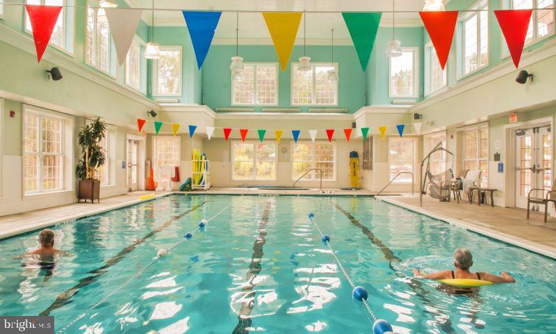 VIRGINIA HERITAGE AT LEE'S PARK - Residential