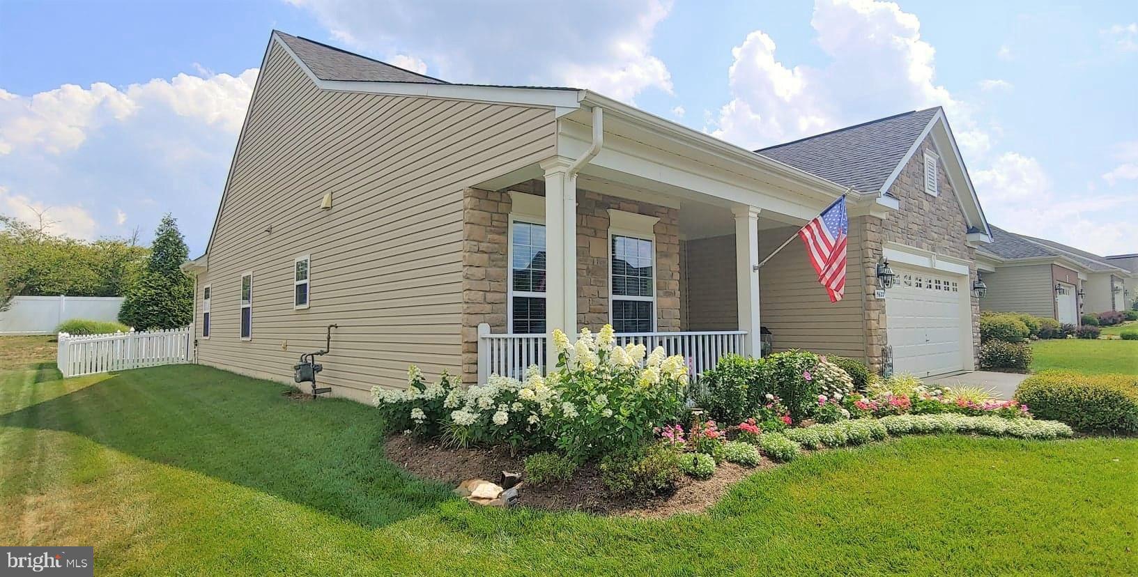 VIRGINIA HERITAGE AT LEE'S PARK - Residential