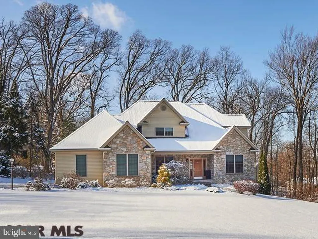 150 Treetops Drive, State College, PA 16801