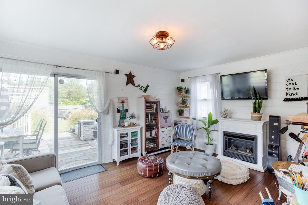 KENT ISLAND ESTATES - Residential