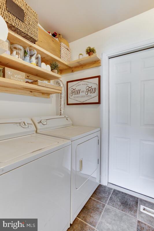 KENT ISLAND ESTATES - Residential