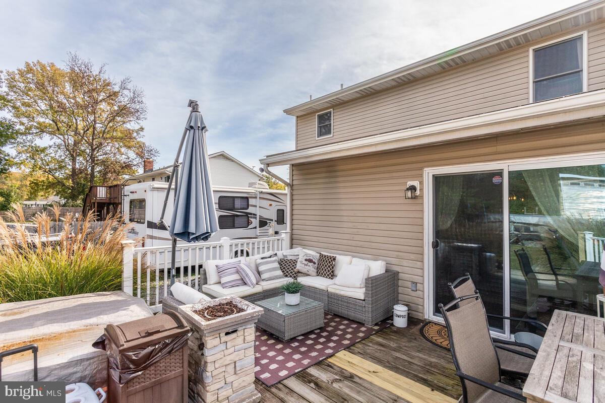 KENT ISLAND ESTATES - Residential