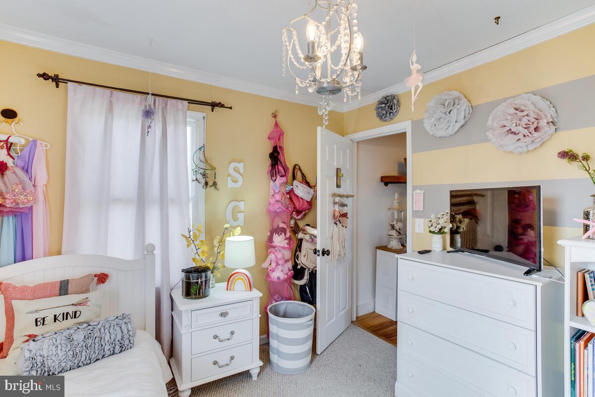 KENT ISLAND ESTATES - Residential