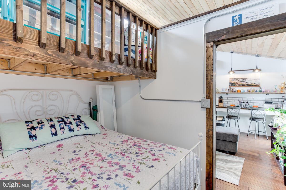 KENT ISLAND ESTATES - Residential