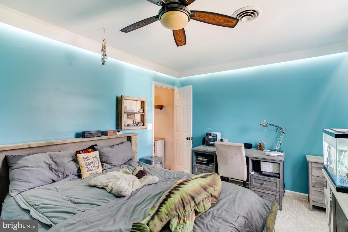 KENT ISLAND ESTATES - Residential