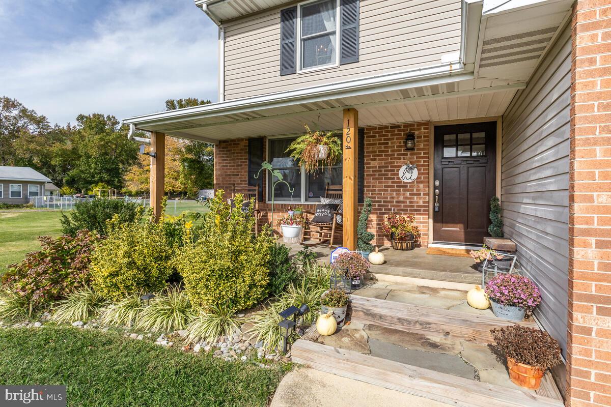 KENT ISLAND ESTATES - Residential