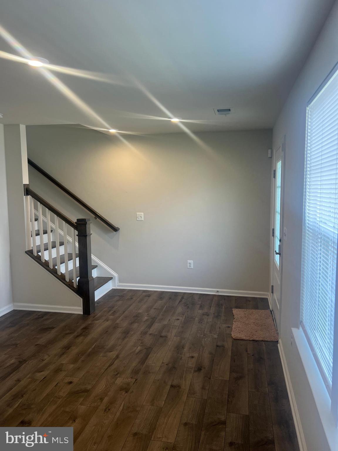 CENTRAL PARK - Residential Lease