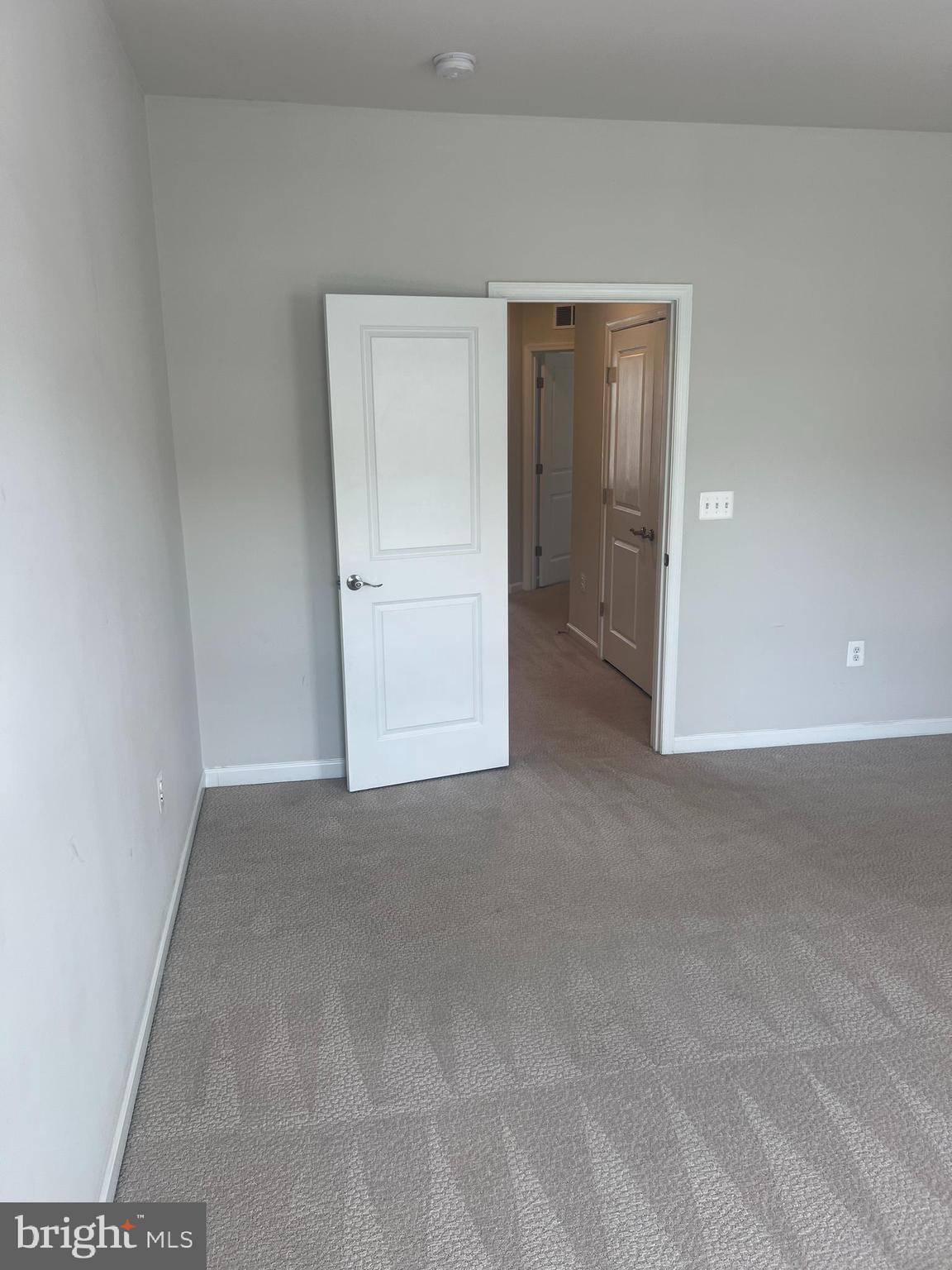 CENTRAL PARK - Residential Lease