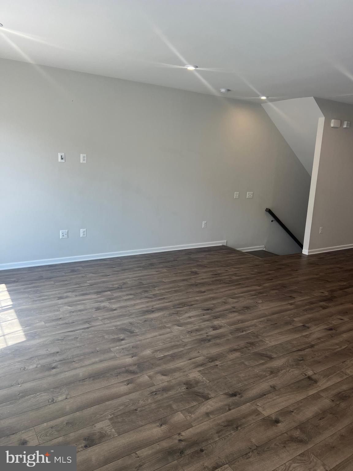 CENTRAL PARK - Residential Lease