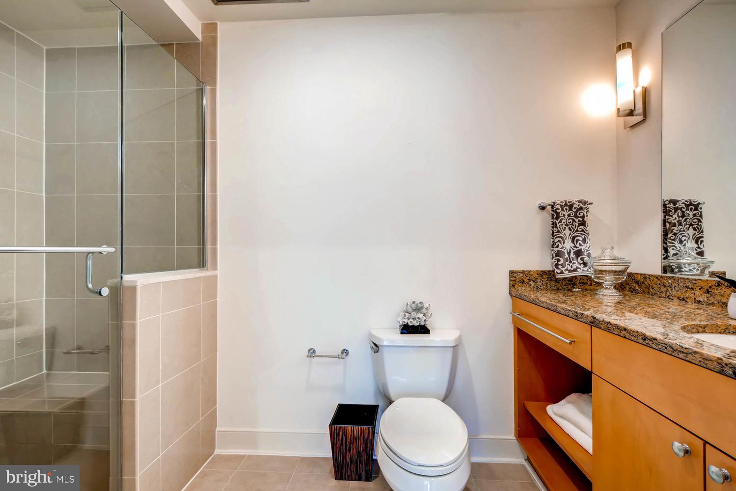 HARBOR EAST - Residential