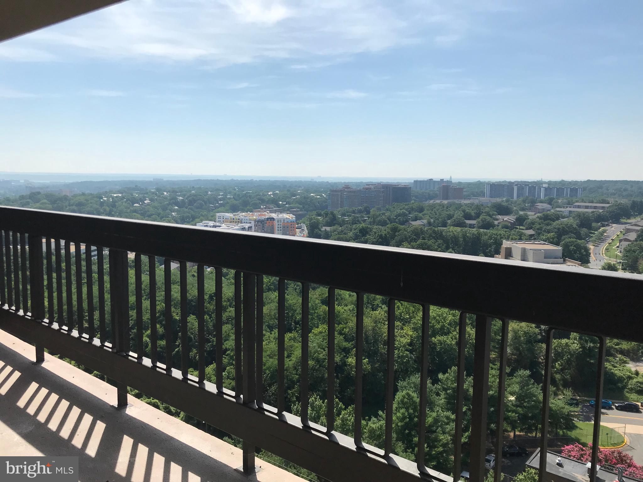 SKYLINE PLAZA - Residential