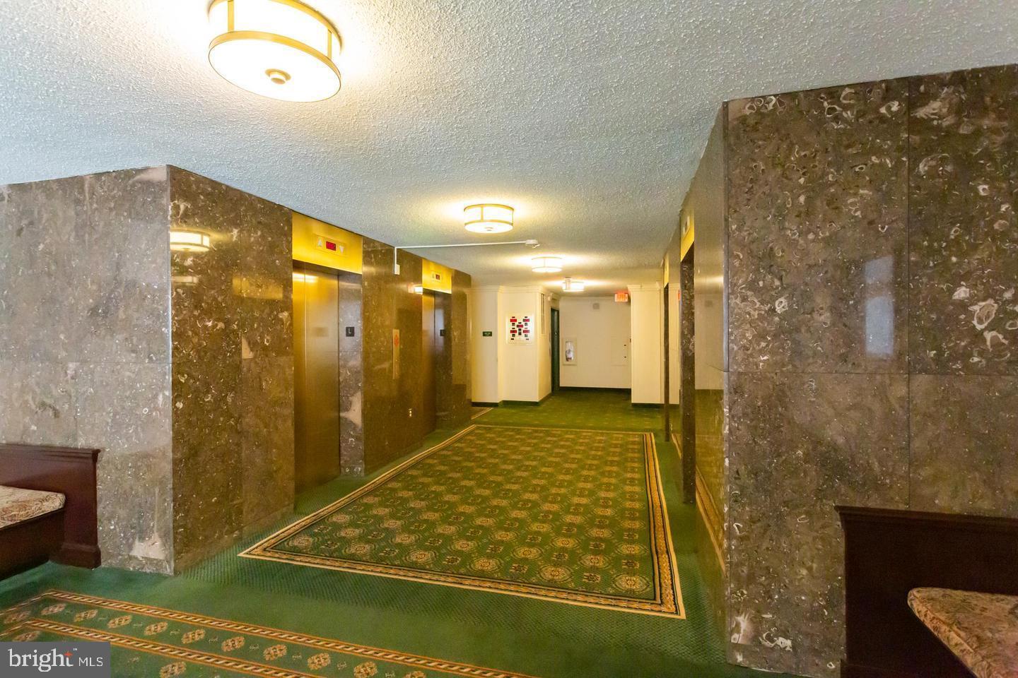 SKYLINE PLAZA - Residential