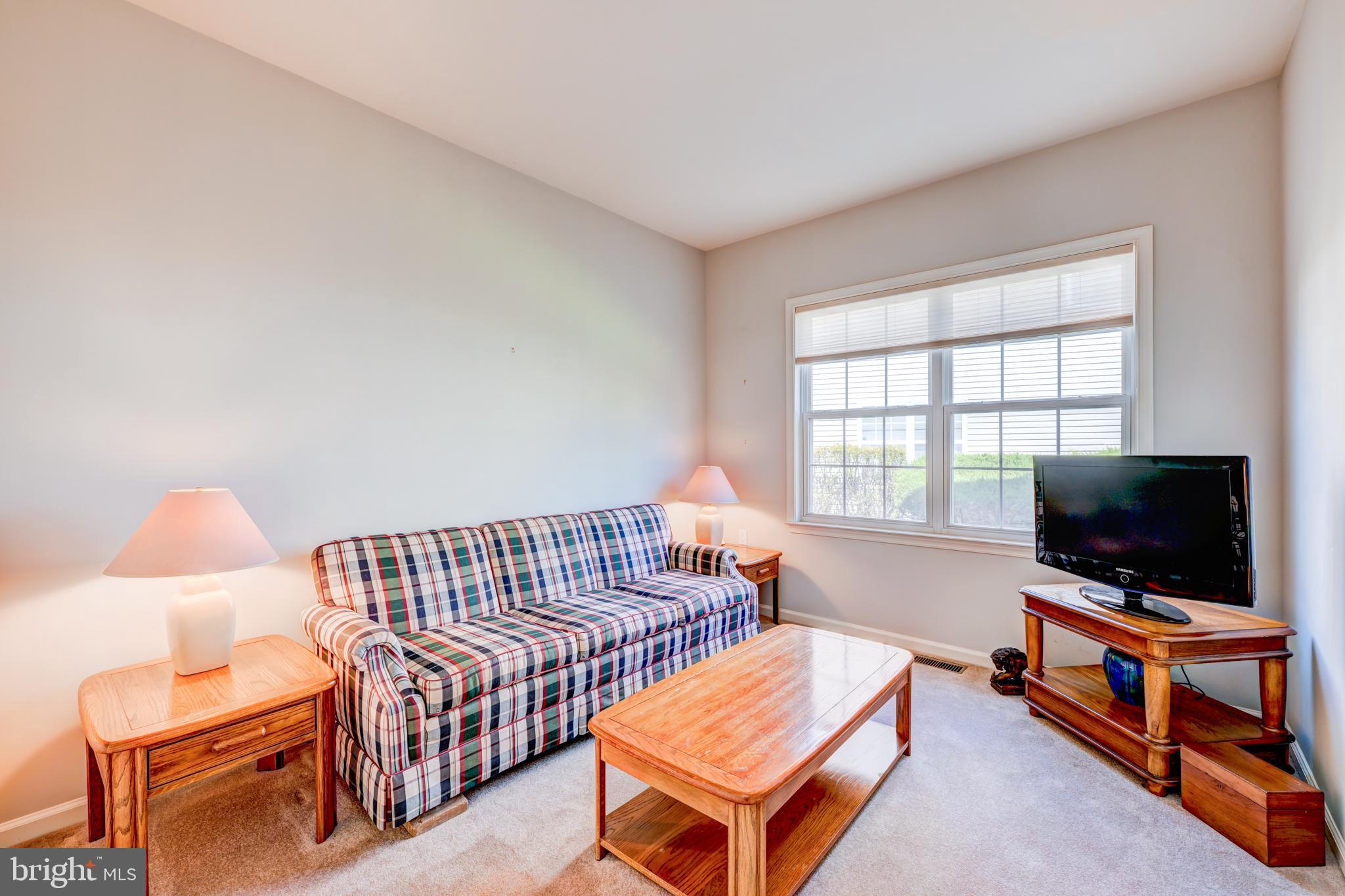 LEGACY OAKS - Residential