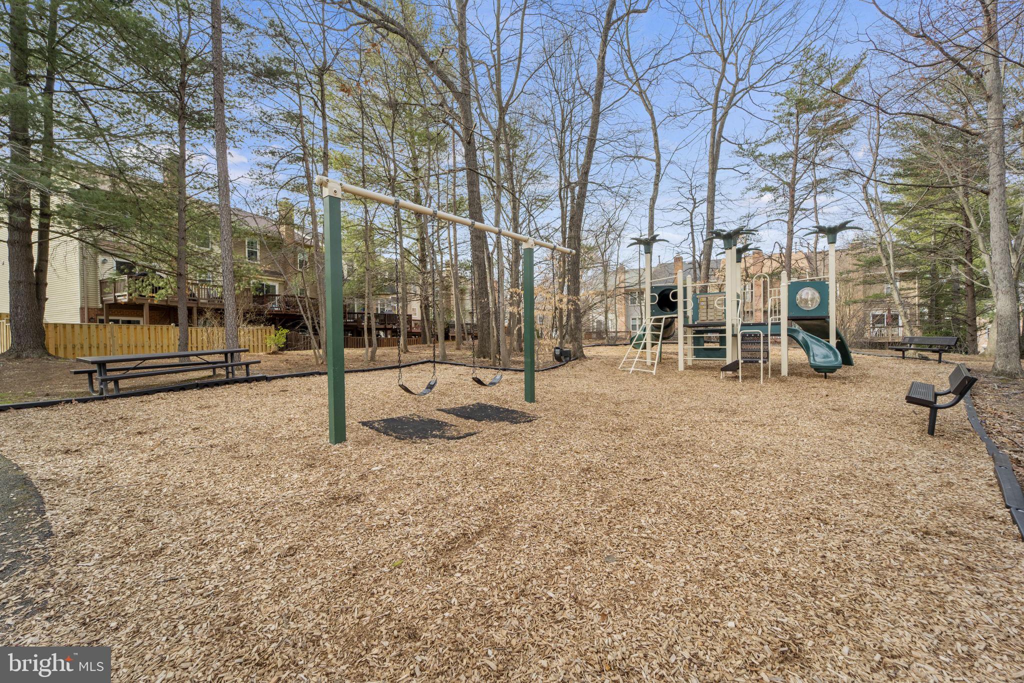 RAMBLEWOOD AT DAVENTRY - Residential