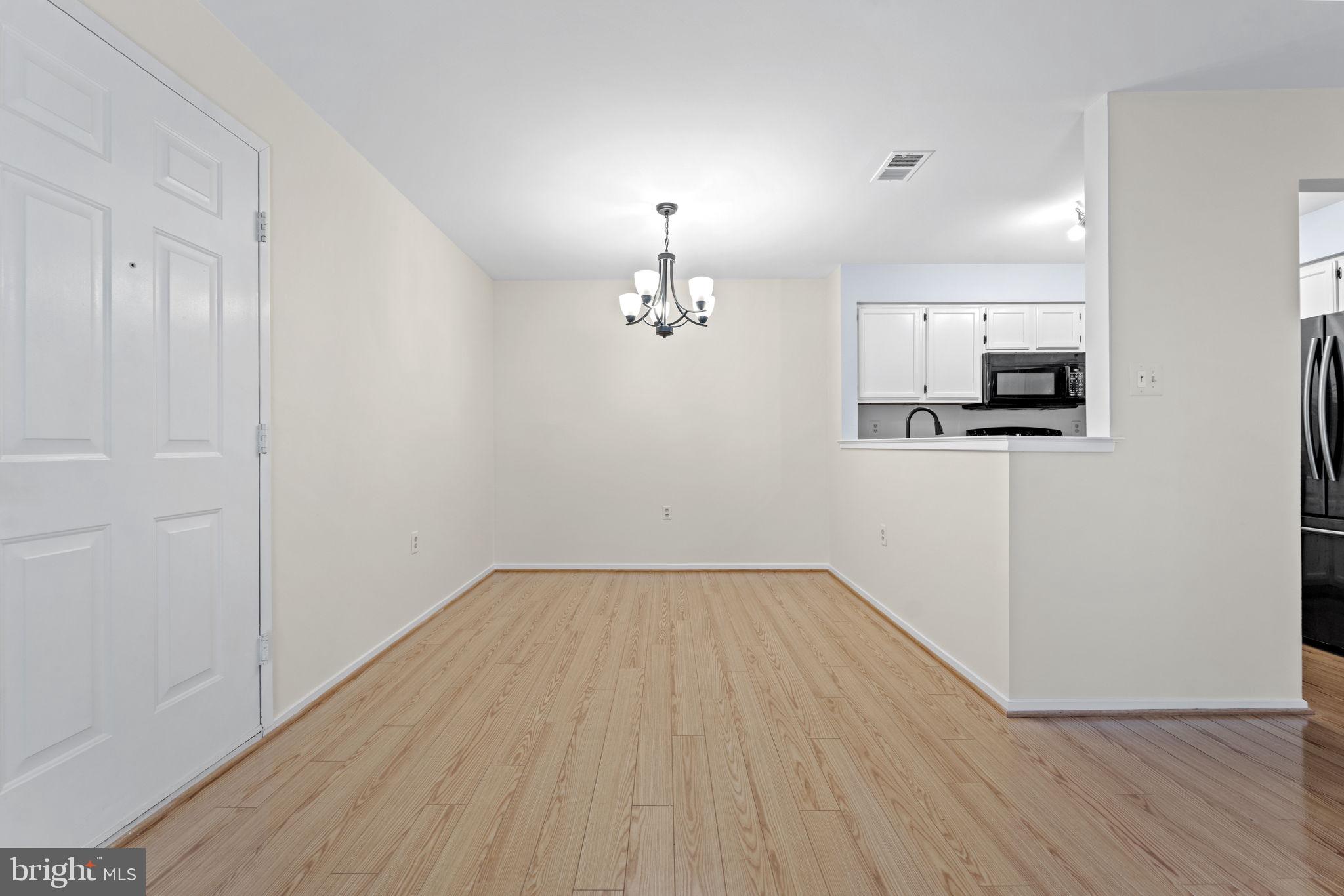 RAMBLEWOOD AT DAVENTRY - Residential