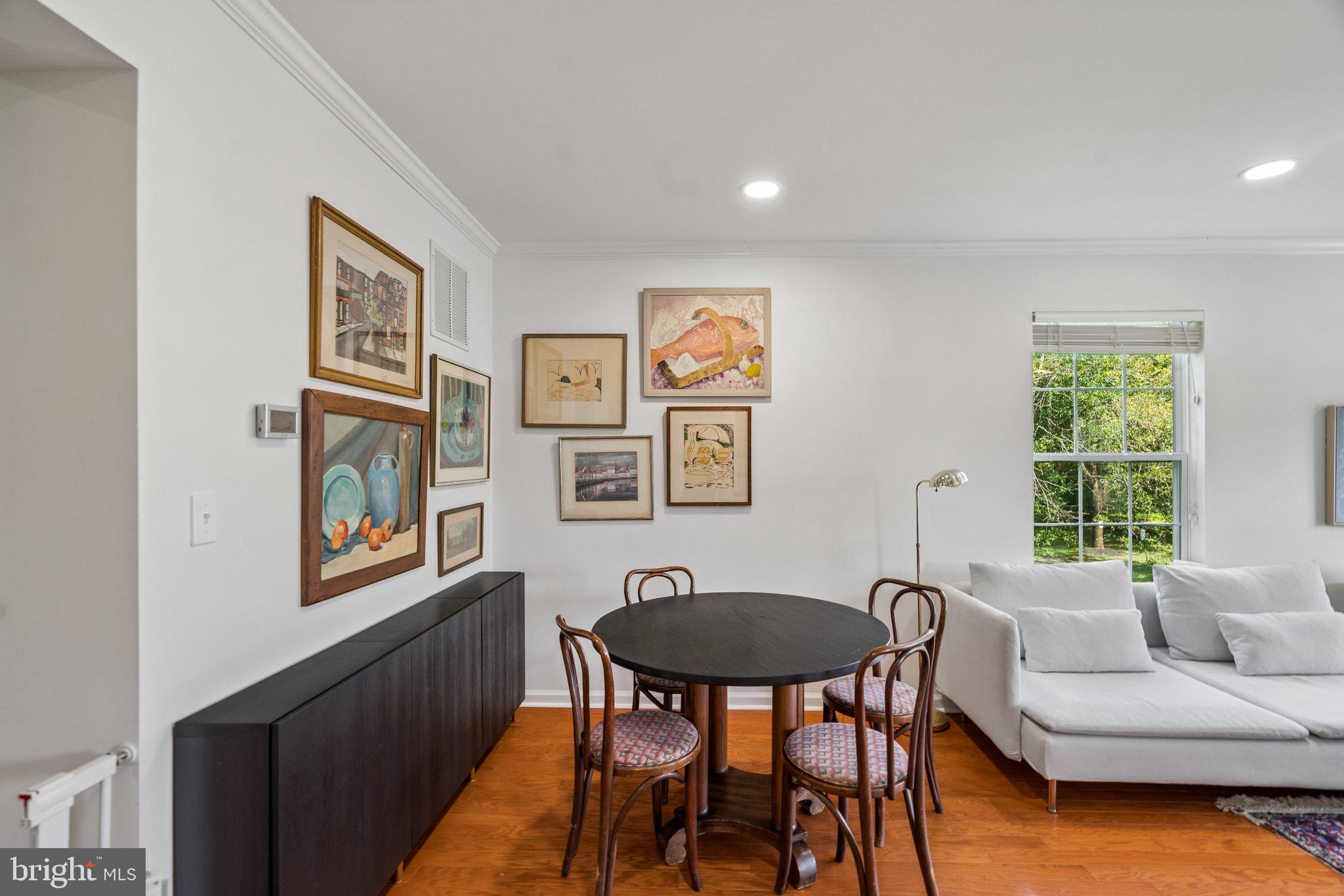 441 DORCHESTER