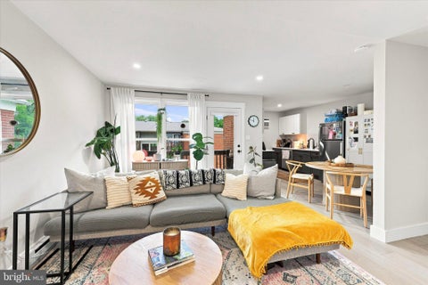 Condo For Rent - 200 Brandywine Boulevard<br/> WILMINGTON, DE 19803