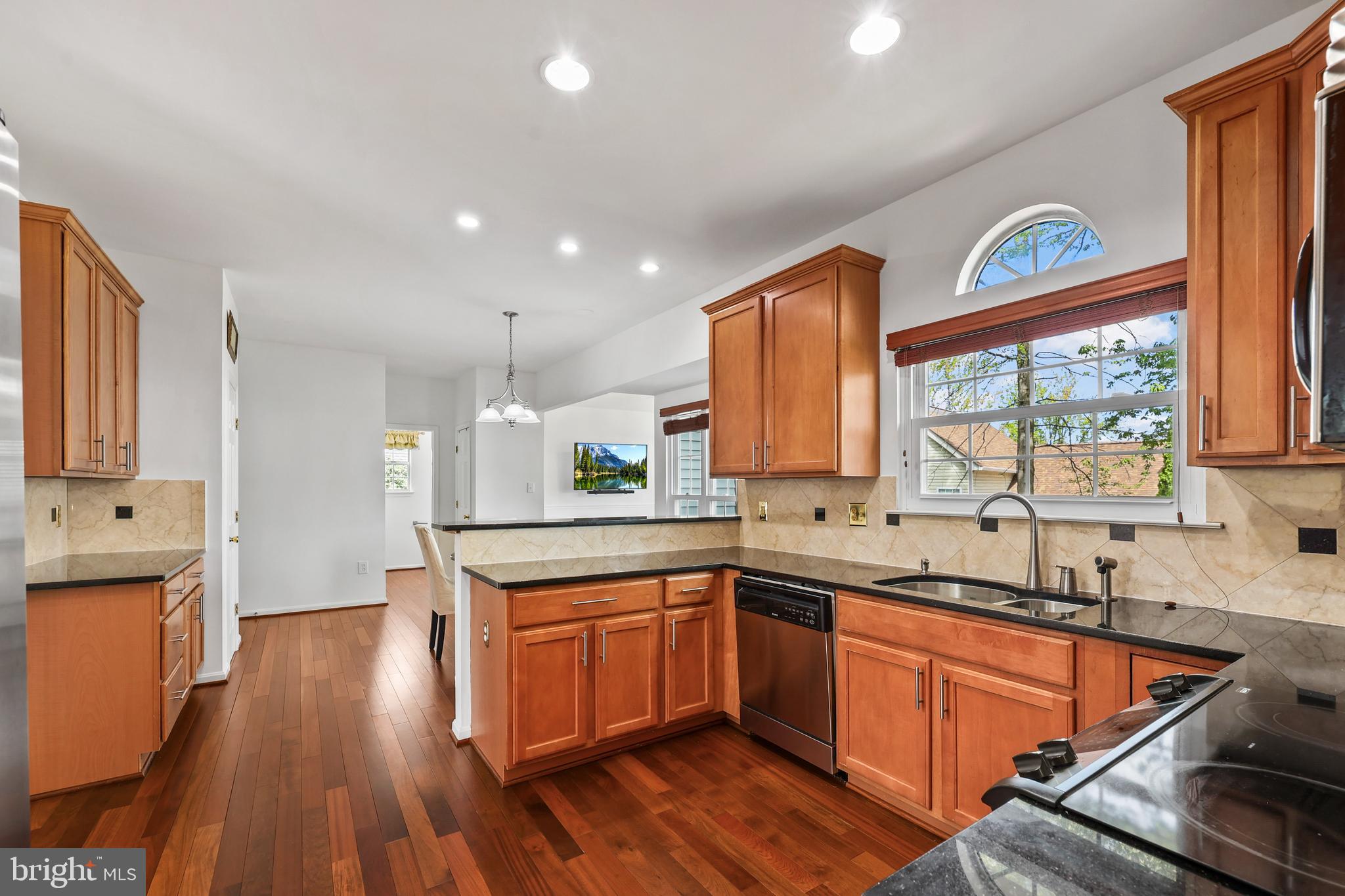 POTOMAC LAKES - Residential