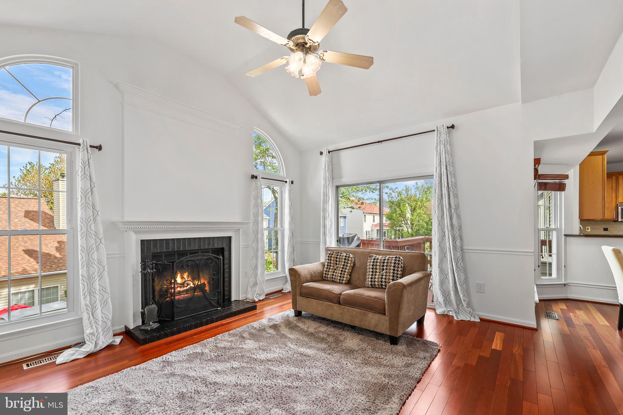 POTOMAC LAKES - Residential