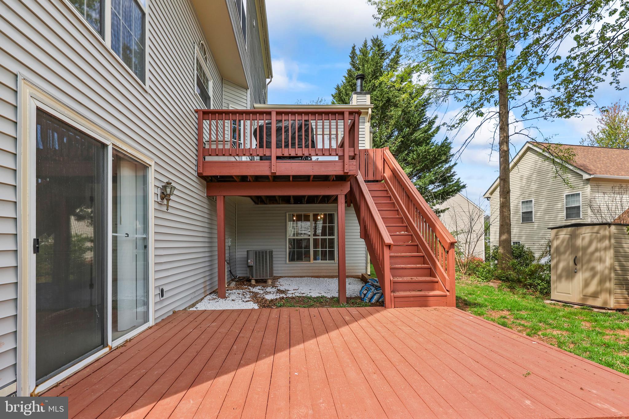 POTOMAC LAKES - Residential