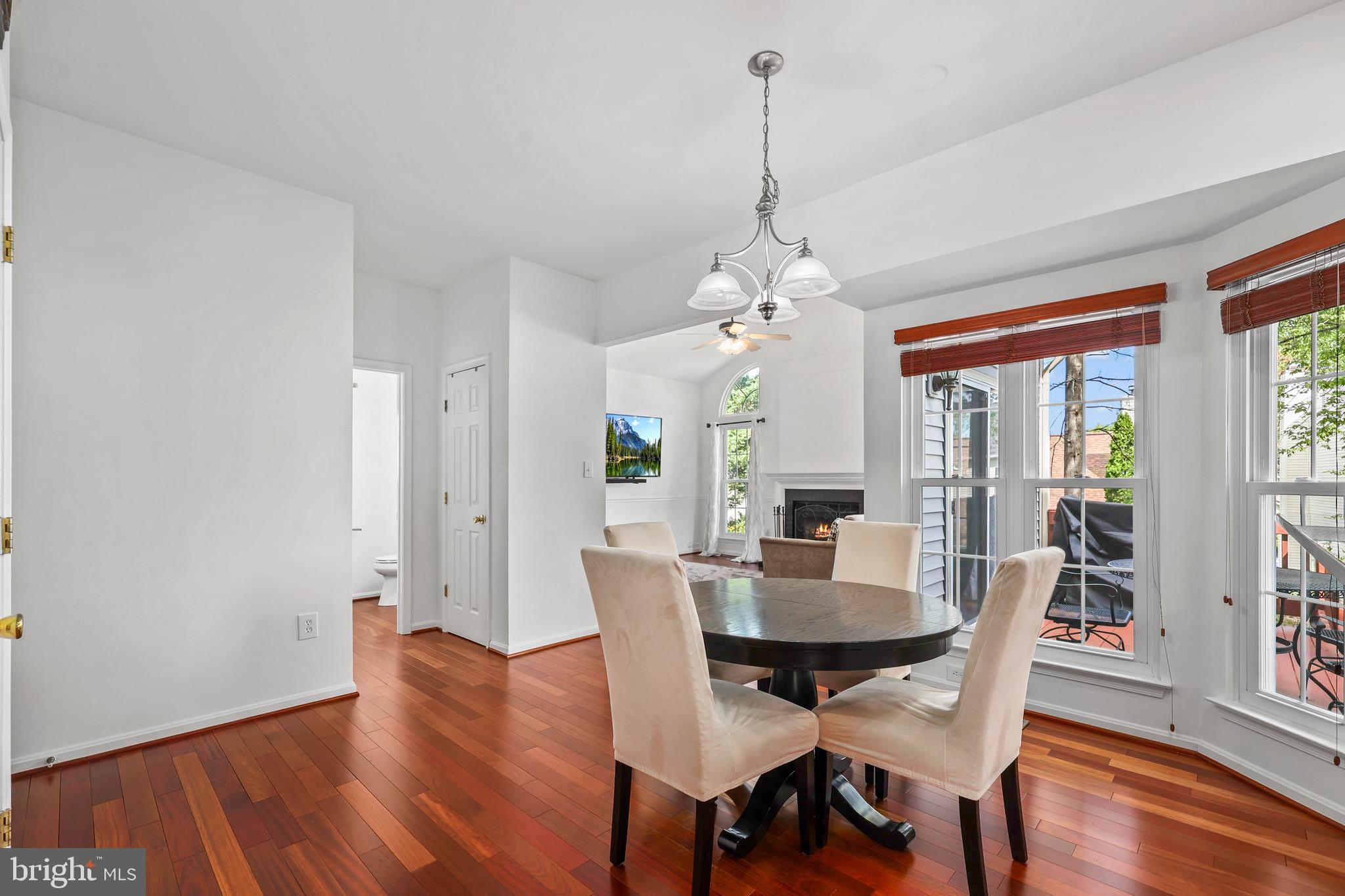 POTOMAC LAKES - Residential