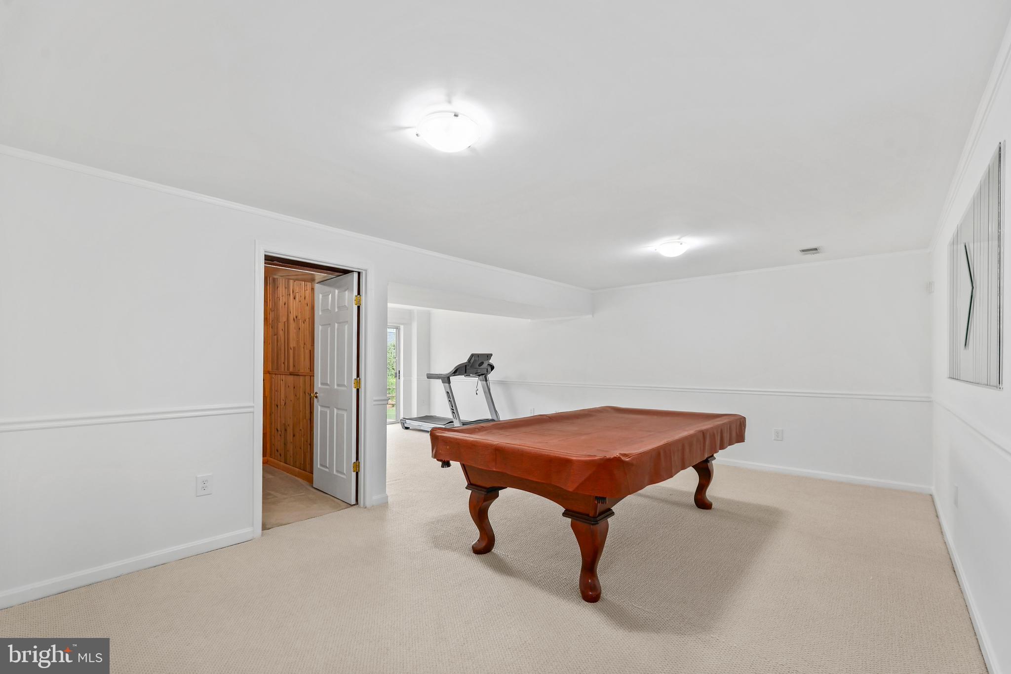 POTOMAC LAKES - Residential