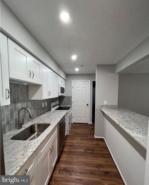 1414 GREENBRIAR CIRCLE 4-1414 PIKESVILLE MD 21208