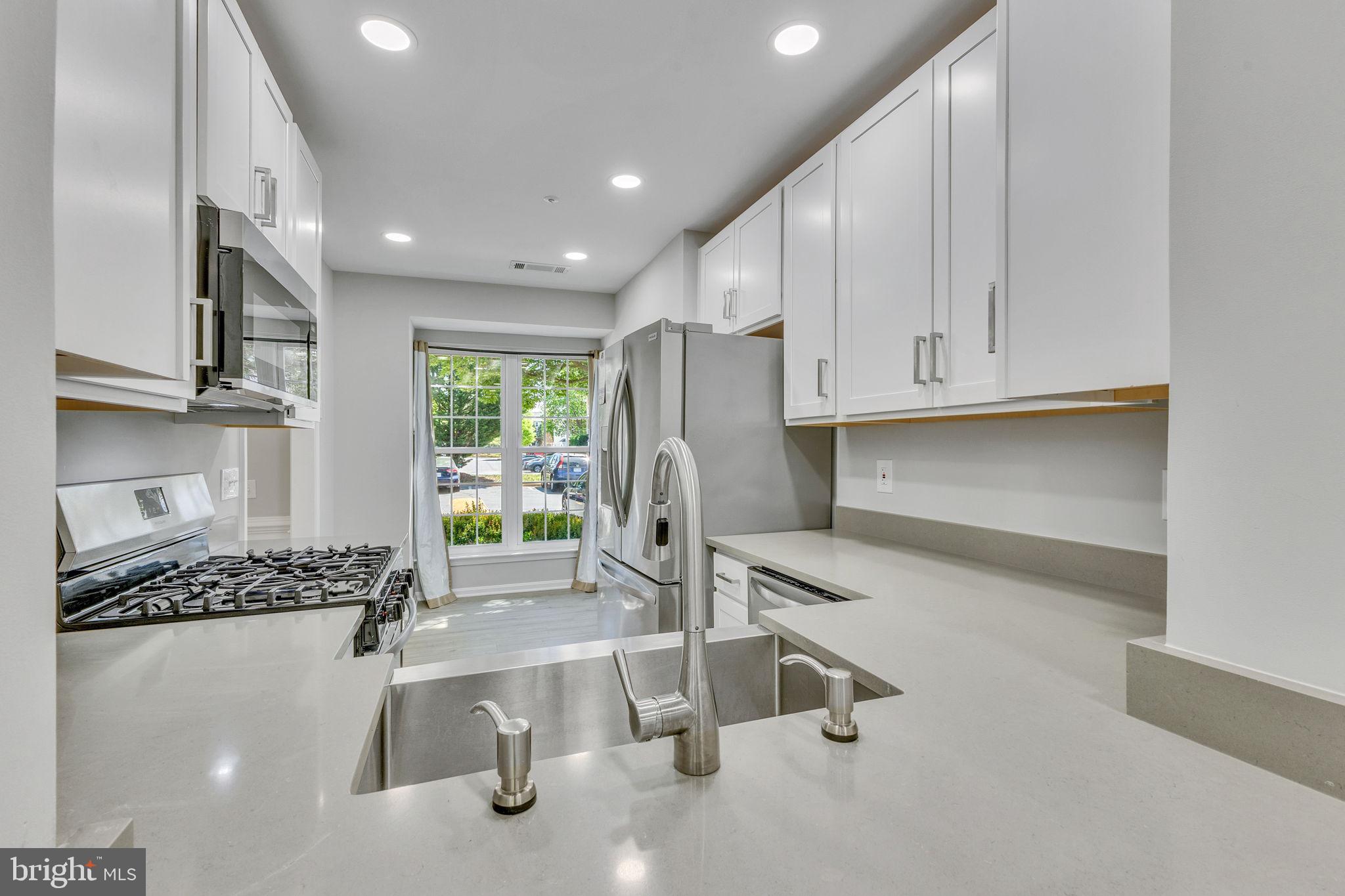 SYCAMORES AT VAN DORN - Residential Lease