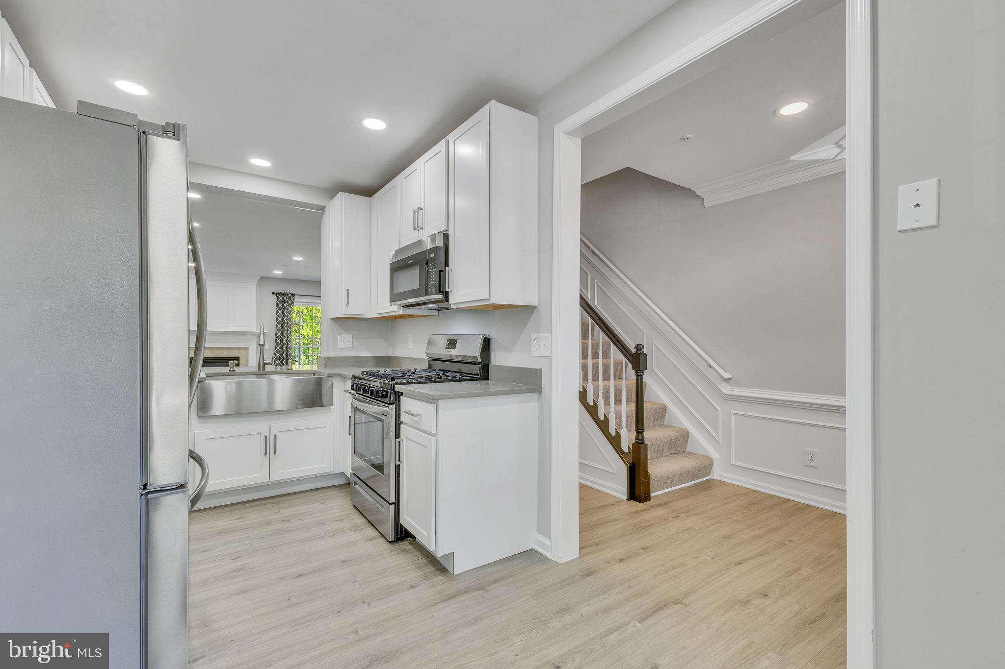 SYCAMORES AT VAN DORN - Residential Lease