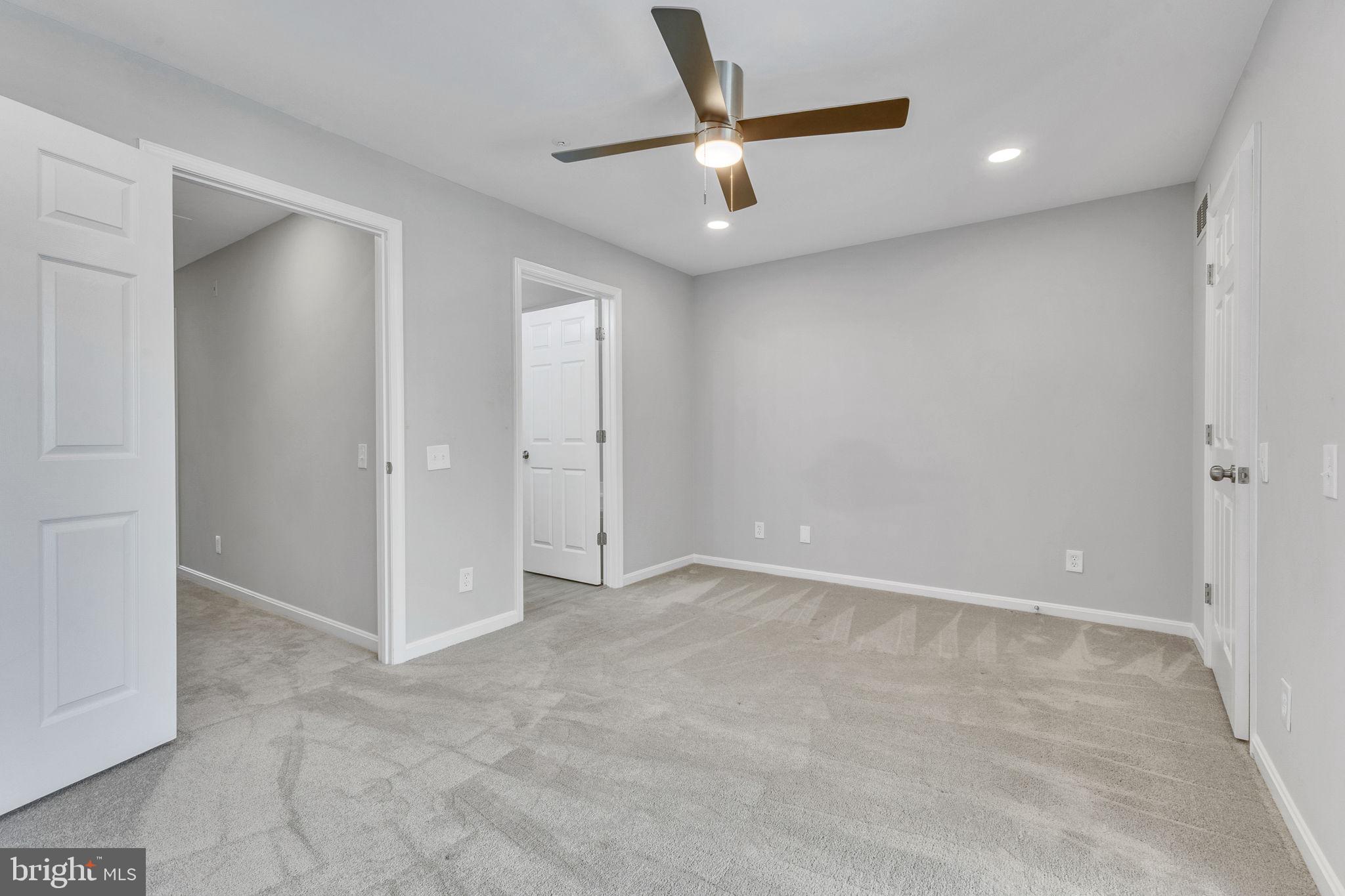 SYCAMORES AT VAN DORN - Residential Lease