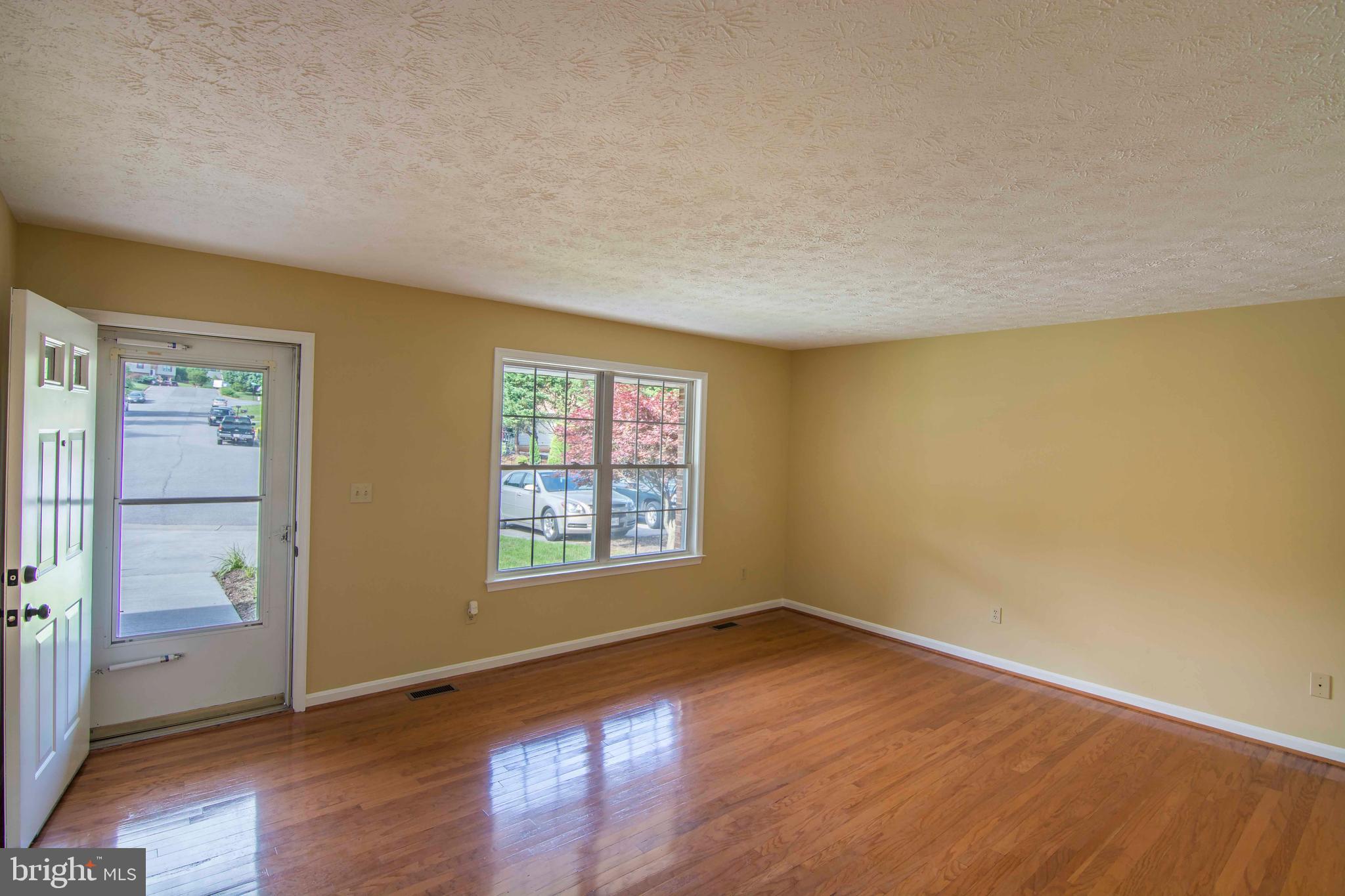 AY VIEW ESTATES - Residential