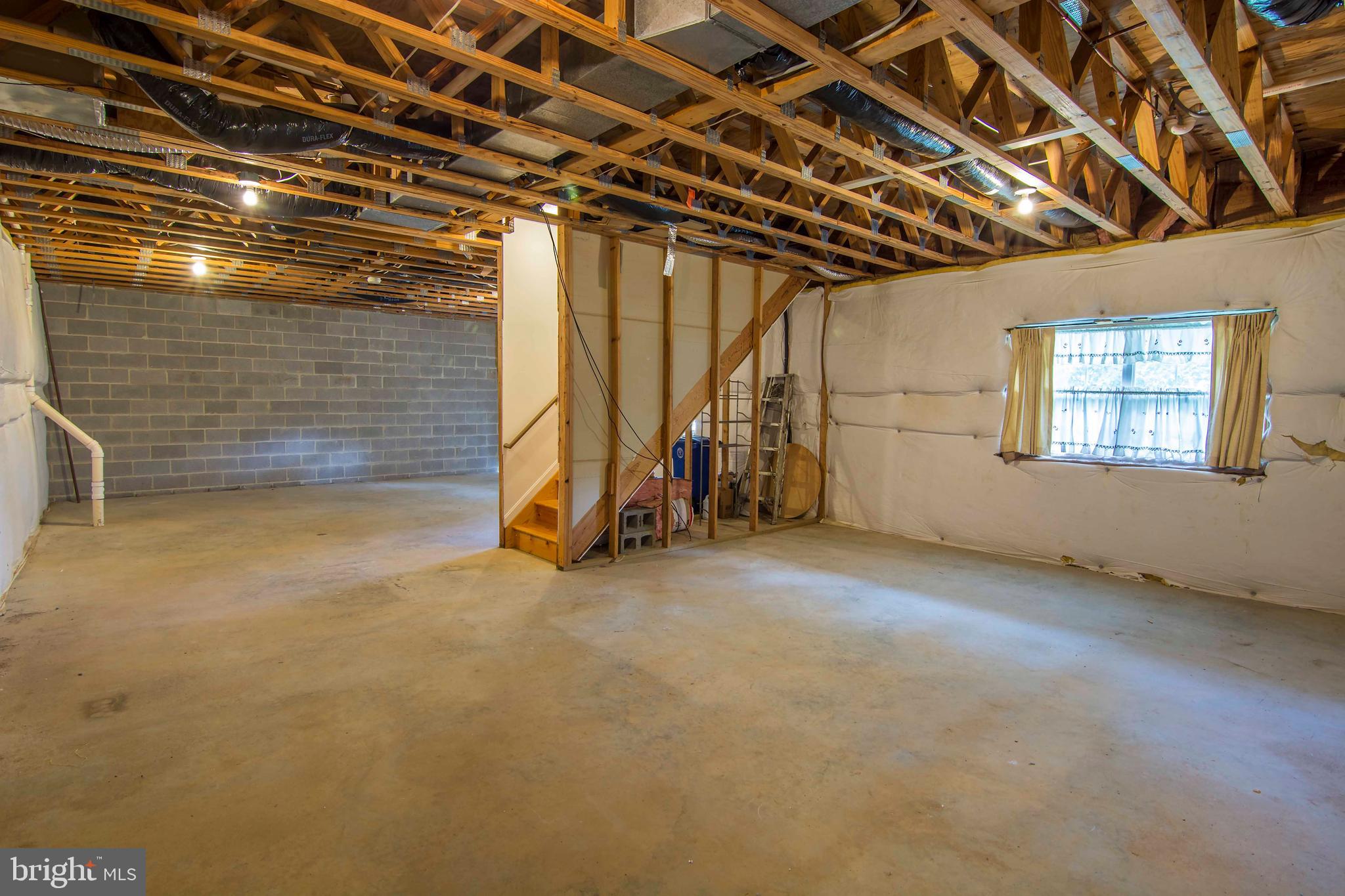 AY VIEW ESTATES - Residential