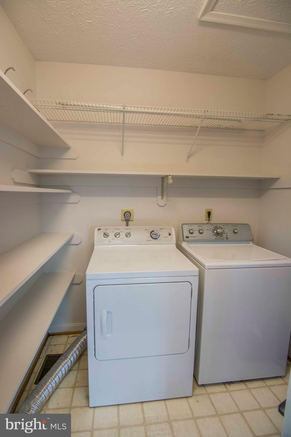 AY VIEW ESTATES - Residential