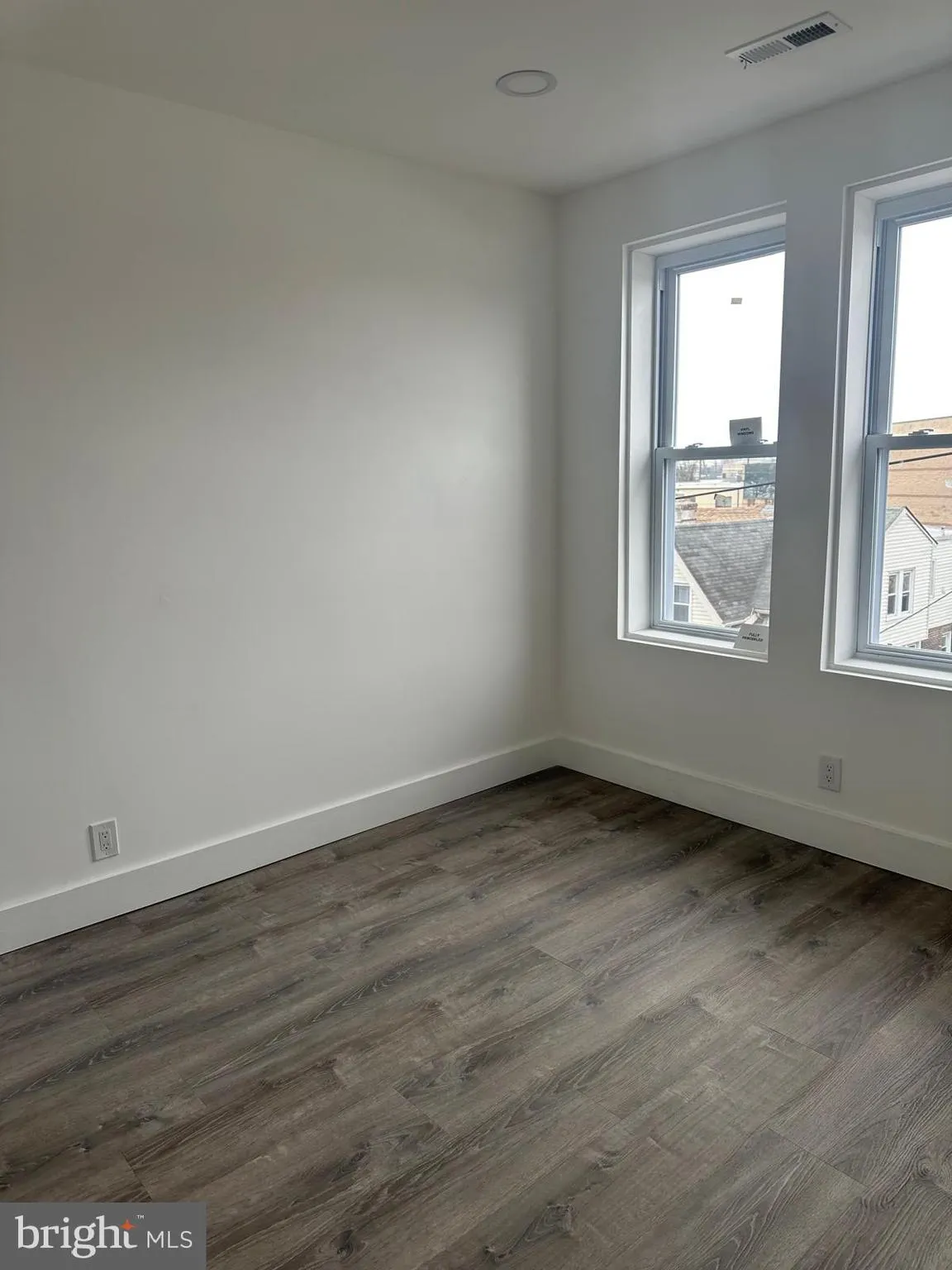 Collingswood, New Jersey 08108, United States, 2 Bedrooms Bedrooms, ,1 BathroomBathrooms,Residential,Active,261