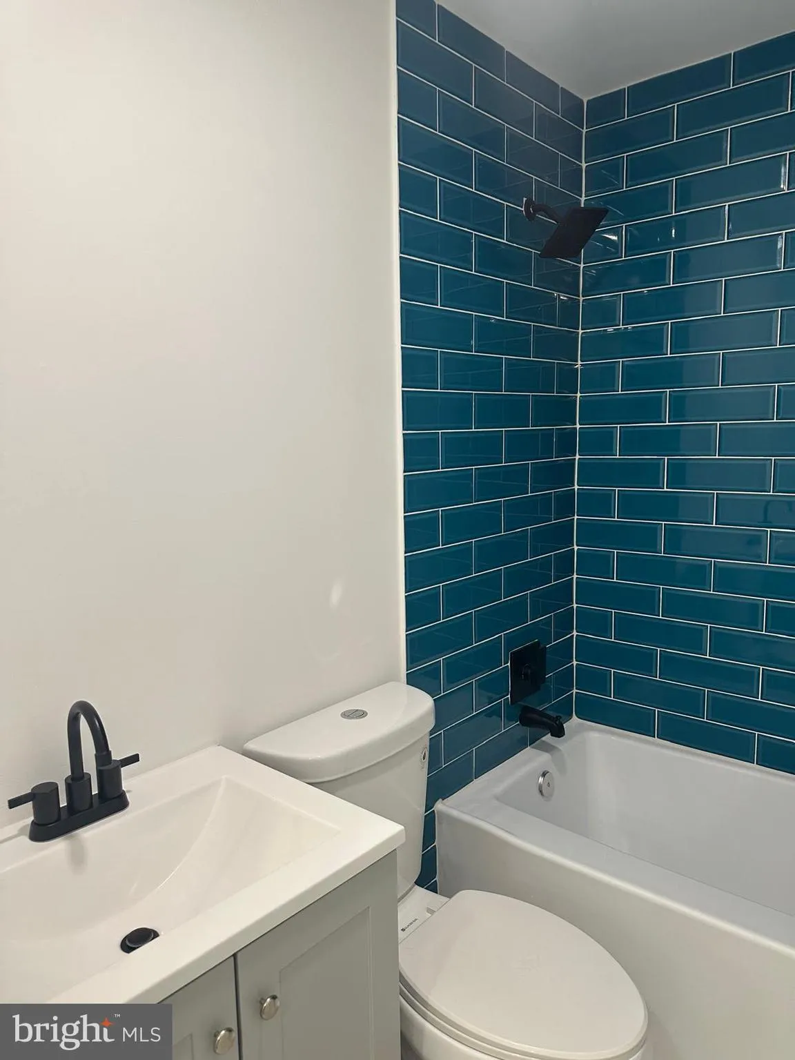 Collingswood, New Jersey 08108, United States, 2 Bedrooms Bedrooms, ,1 BathroomBathrooms,Residential,Active,261