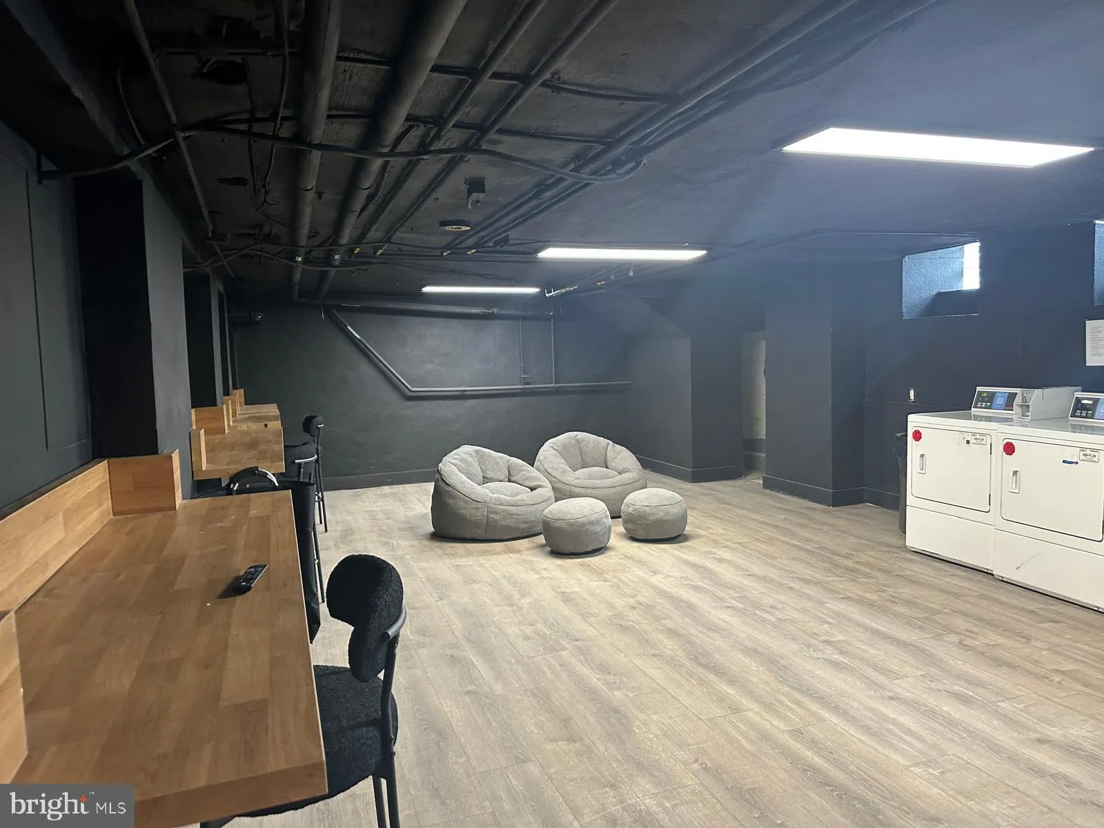 Collingswood, New Jersey 08108, United States, 2 Bedrooms Bedrooms, ,1 BathroomBathrooms,Residential,Active,261