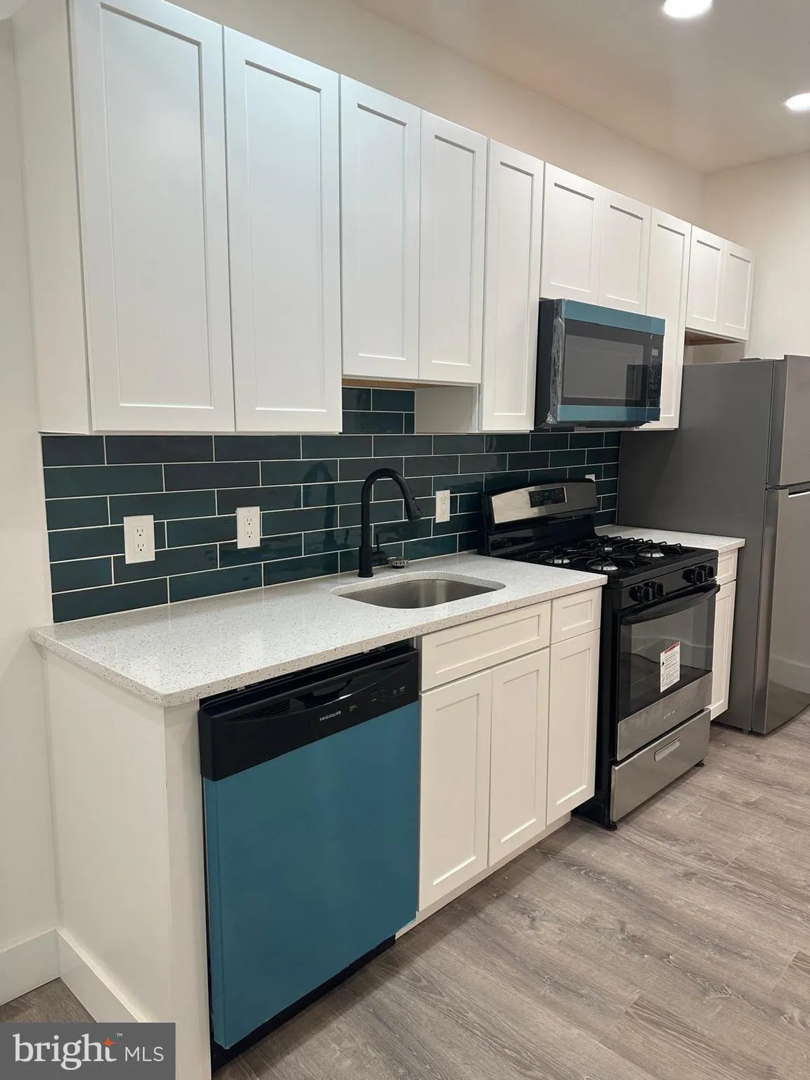 Collingswood, New Jersey 08108, United States, 2 Bedrooms Bedrooms, ,1 BathroomBathrooms,Residential,Active,261