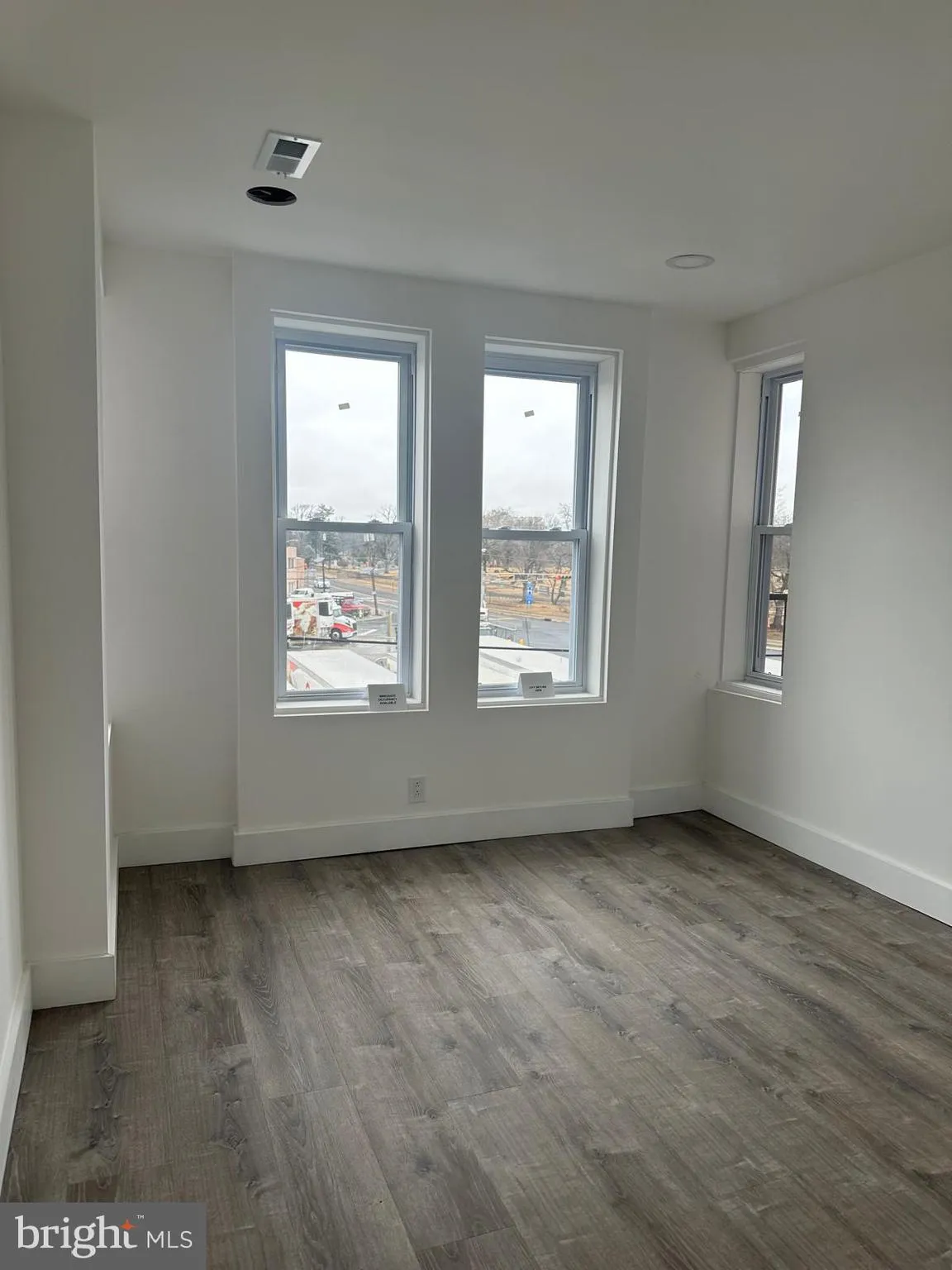 Collingswood, New Jersey 08108, United States, 2 Bedrooms Bedrooms, ,1 BathroomBathrooms,Residential,Active,261