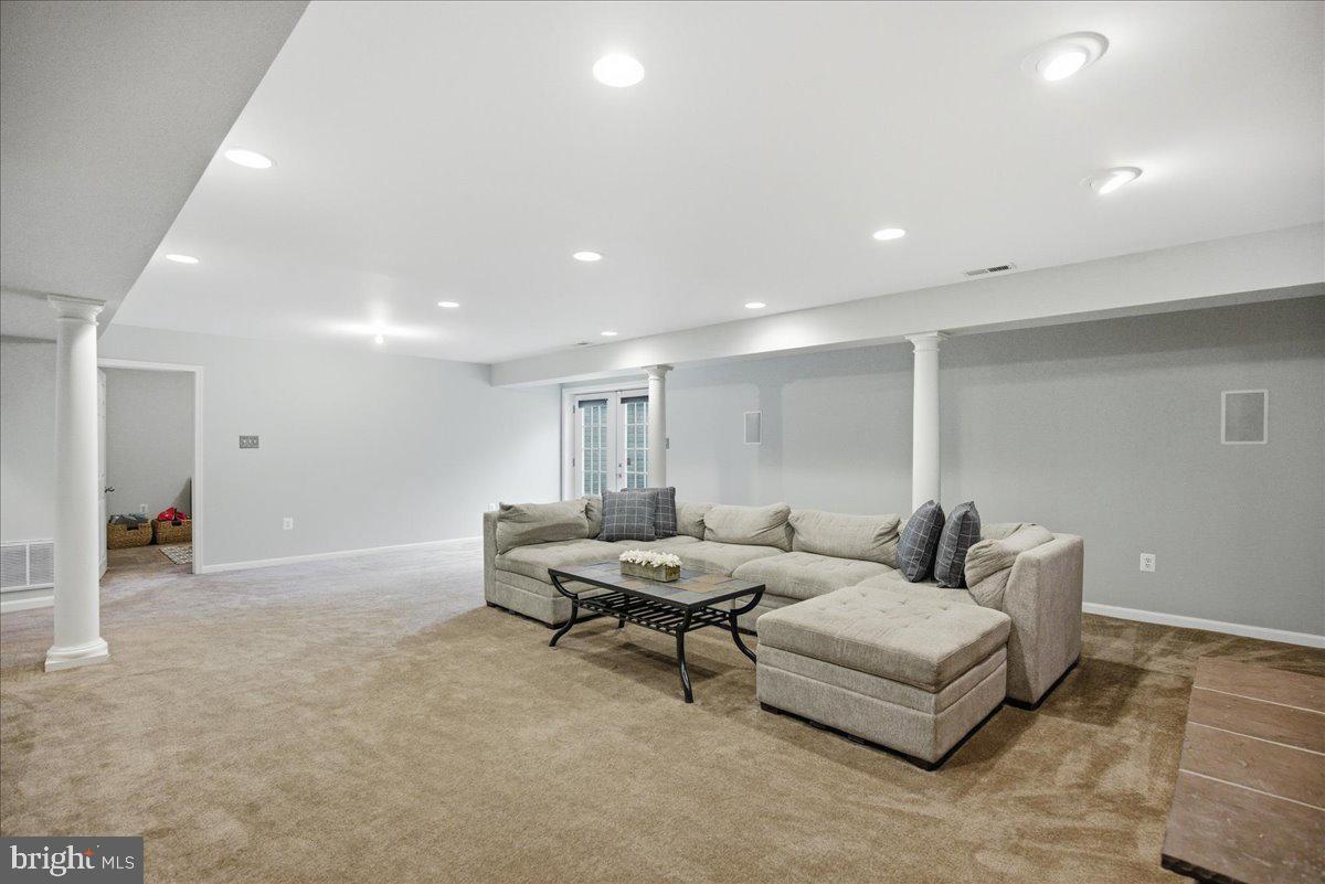 PRINCE FREDERICK CROSSING - Residential