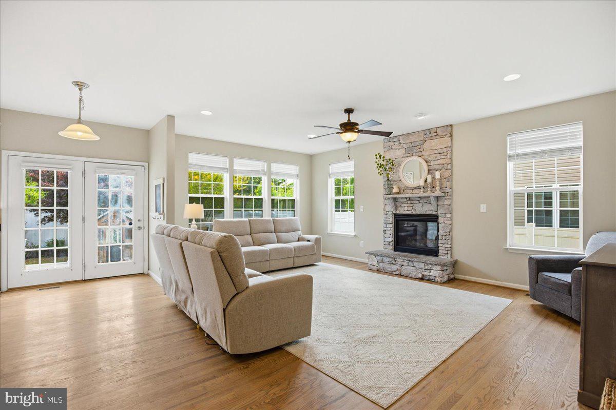 PRINCE FREDERICK CROSSING - Residential